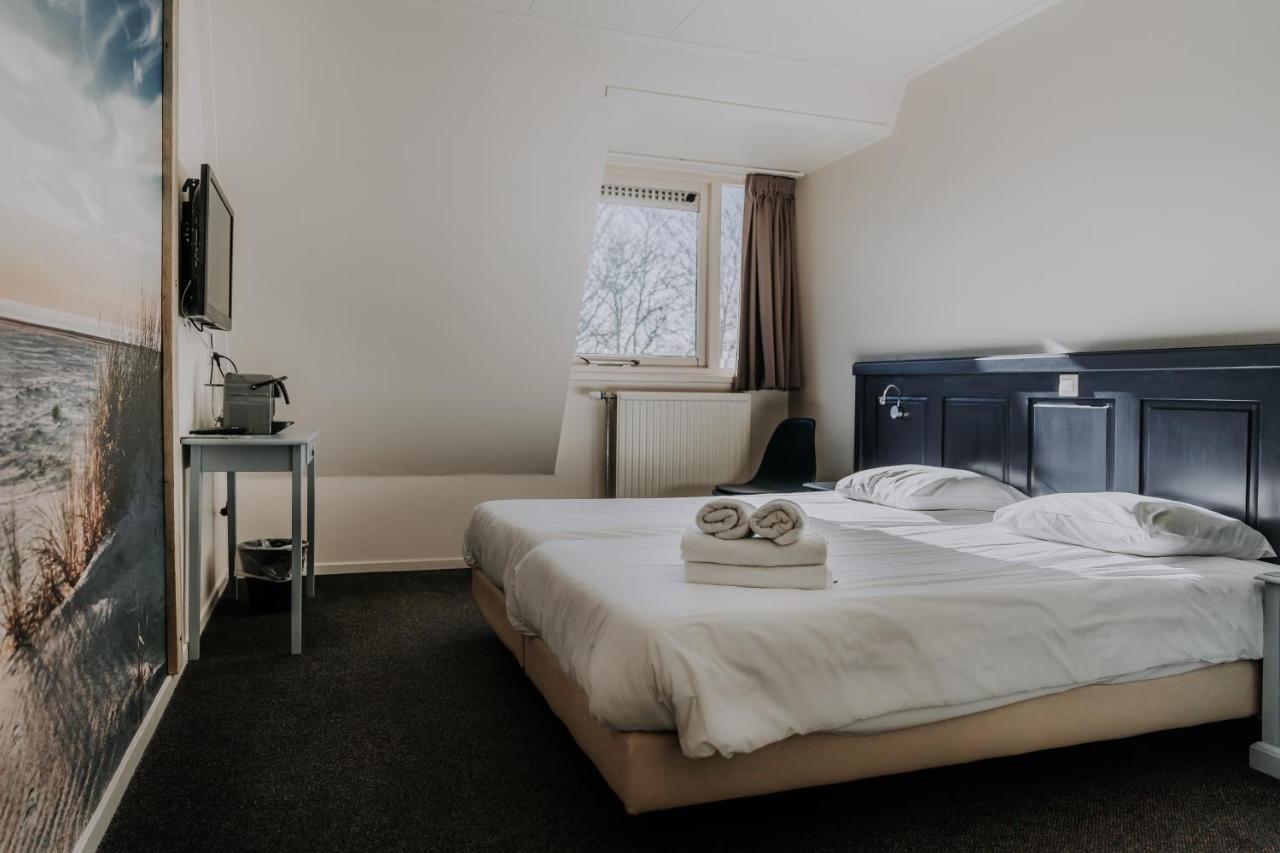 Hotel De4Dames Ширмониког Екстериор снимка